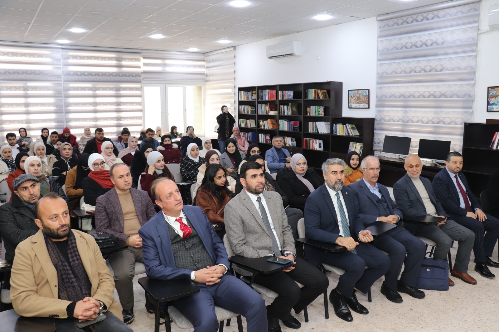 قسم اللغات السامية والشرقية 