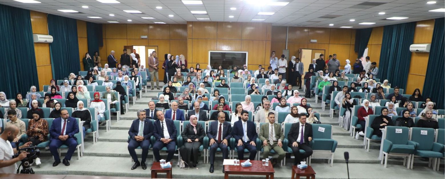 كلية الآداب تحتفي بـ«يوم اللغة التركية» وتعزّز تعاونها الأكاديمي والثقافي مع السفارة التركية